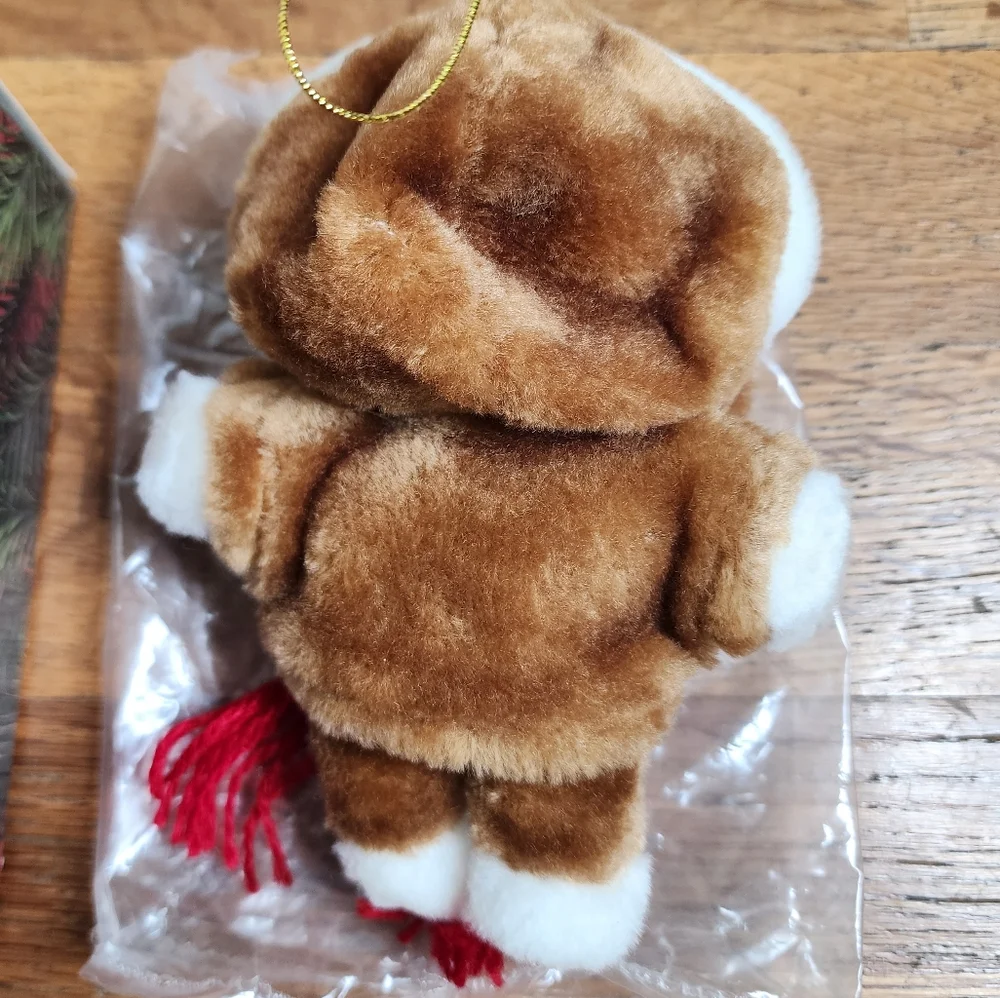 Vintage Avon 1984 Plush Puppy Christmas Ornament